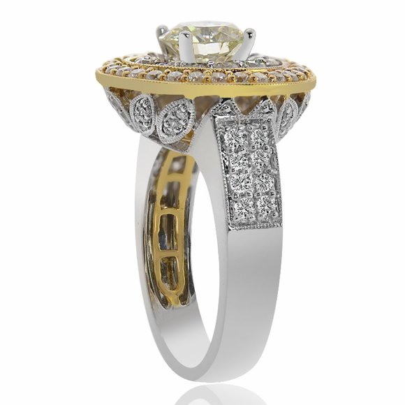 2.80 Ct.tw. Diamond 18k Two Tone Gold Ring - Picture 2 of 3